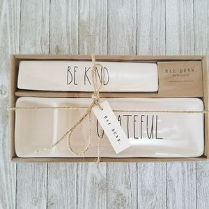 Rae Dunn BE KIND Plaque GRATEFUL Desk Tray
